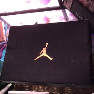 My brand new Jordan team 2’s